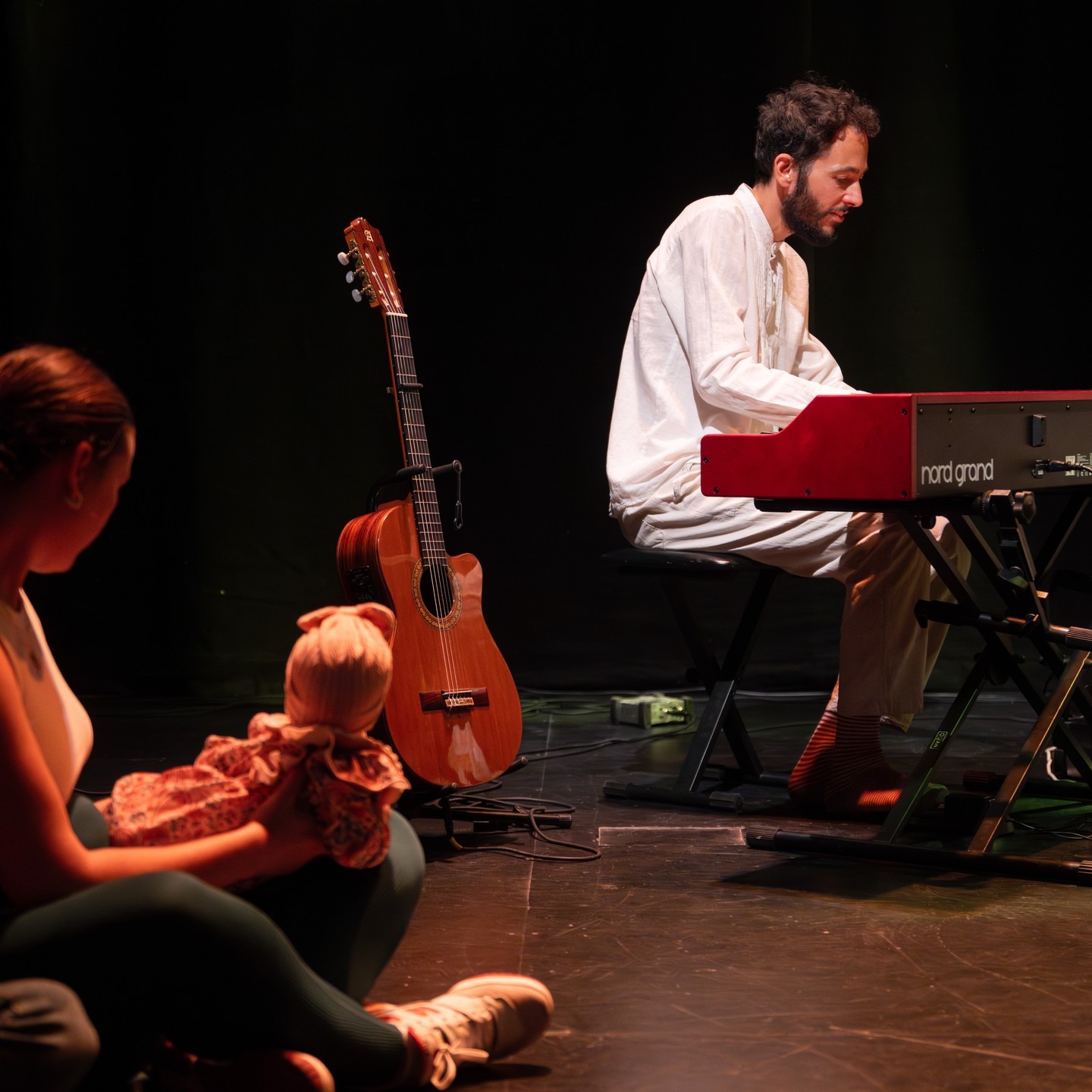 Estudio de música Ali Wakhanda